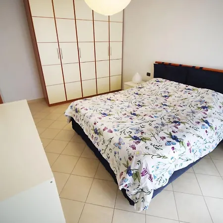 Dolce Vita, Garden, Free Parking Turín